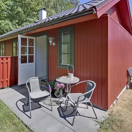 Vakantiehuis Alde - 300m From The Sea By Interhome Neksø